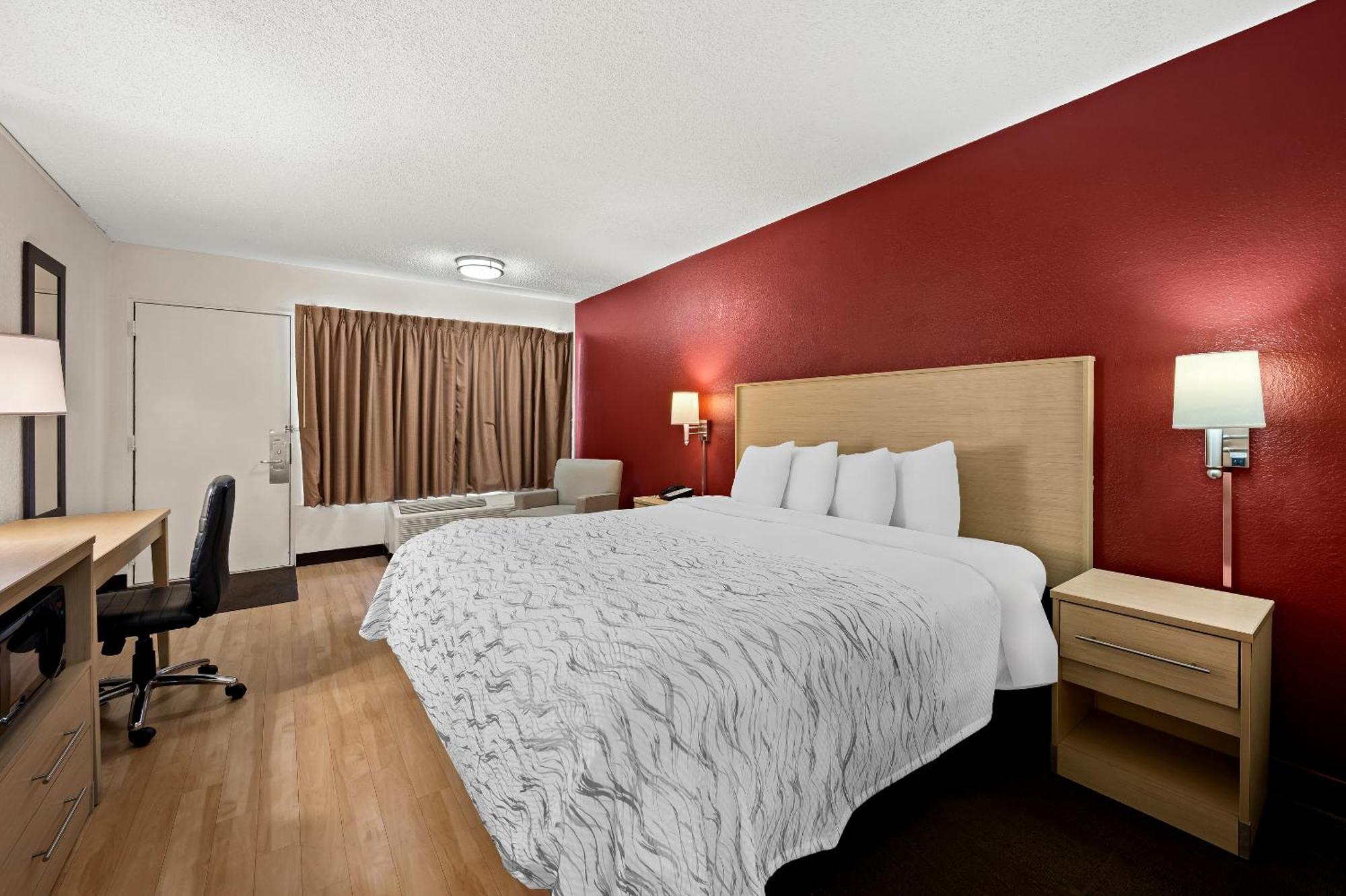 เรด รูฟ พลัส+ แอนด์ สวีท เนเปิลส์ ดาวน์ทาวน์ - ฟิฟธ์ อเวนิว เซาท์ Hotel ภายนอก รูปภาพ